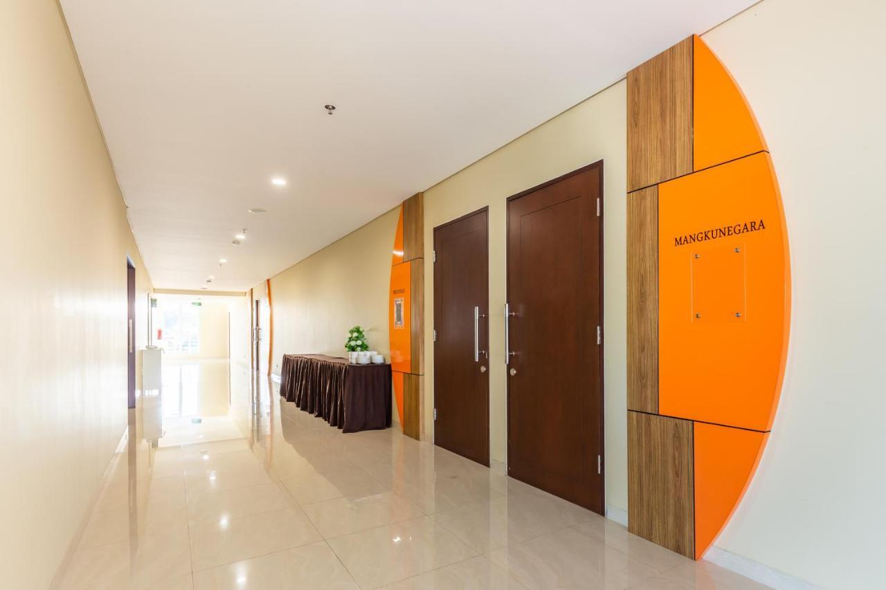 Great Diponegoro Hotel Surabaya Exteriör bild